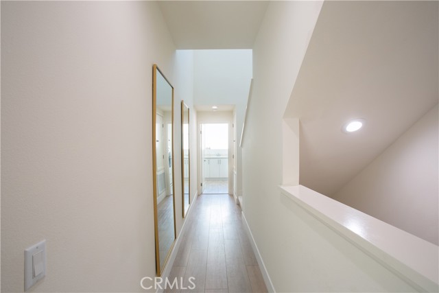 53 Gramercy, Irvine CA: https://media.crmls.org/medias/3bbf9f57-cf81-4e95-b28d-06c584a53f0c.jpg