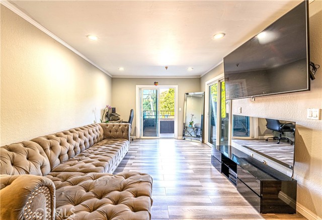14819 Downey Avenue, Paramount CA: https://media.crmls.org/medias/3bc0344f-d1c1-488a-87e7-5dd7d1bb6985.jpg