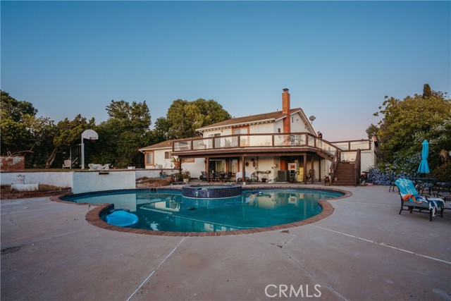 5266 Bluff Street, Norco CA: https://media.crmls.org/medias/3bc14854-fac6-4c80-a117-5b31f35fd7b3.jpg