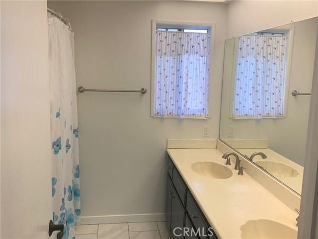 Detail Gallery Image 14 of 26 For 2114 Forbes, Claremont,  CA 91711 - 3 Beds | 2 Baths