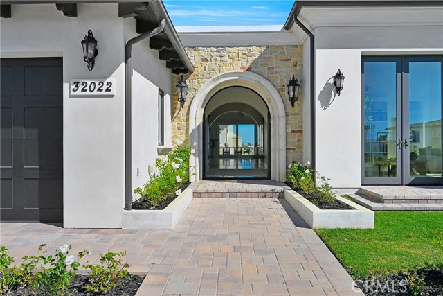 Detail Gallery Image 4 of 72 For 32022 Isthmus View Drive, Rancho Palos Verdes,  CA 90275 - 4 Beds | 4/1 Baths