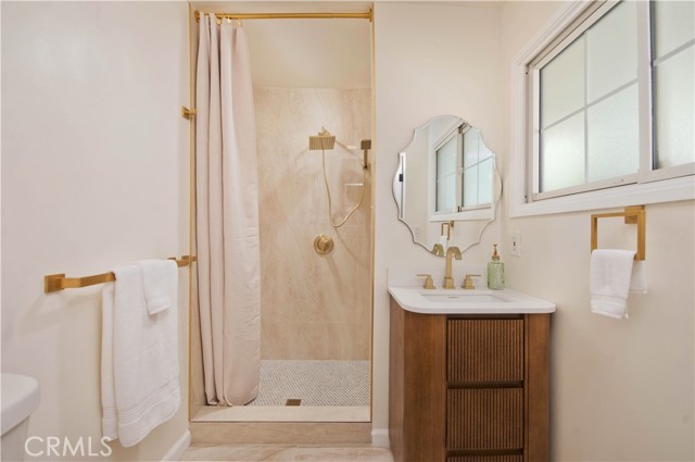 Detail Gallery Image 12 of 20 For 24062 Gemwood Dr, Lake Forest,  CA 92630 - 3 Beds | 2 Baths