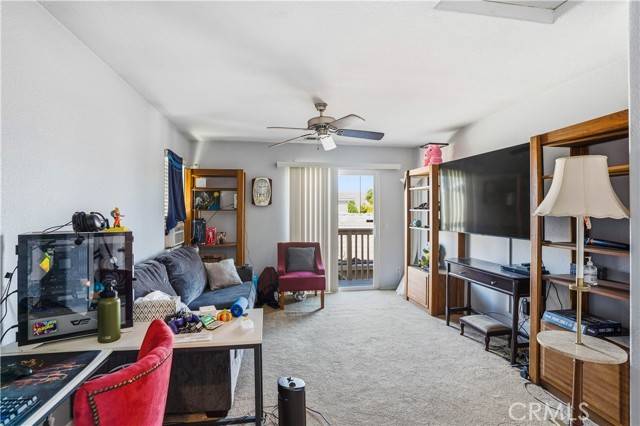 29183 Paperflower, Menifee CA: https://media.crmls.org/medias/3bc2689f-7db8-4a65-9cb5-045bfd175890.jpg