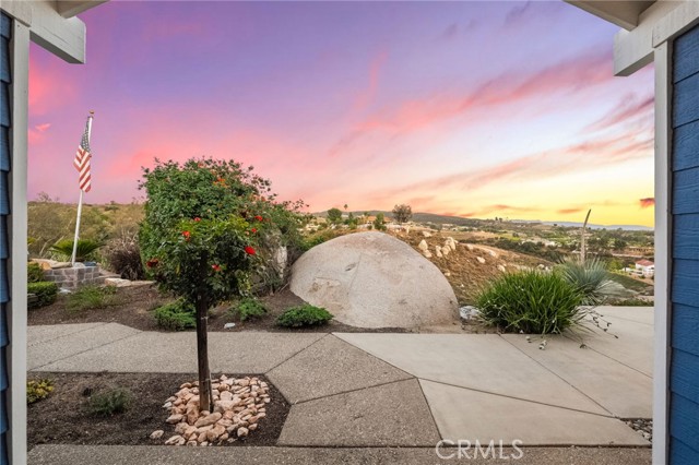 40115 Via Cordova, Temecula CA: https://media.crmls.org/medias/3bc2deb9-2b3c-4772-bce8-2e2a361cff8c.jpg
