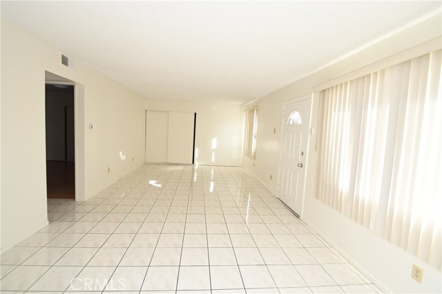 Detail Gallery Image 6 of 22 For 4505 Lennox, Lennox,  CA 90304 - 2 Beds | 1 Baths