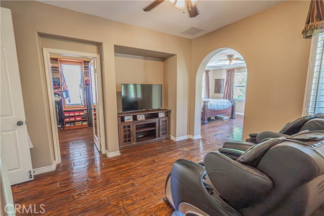 25505 Brighton Place, Stevenson Ranch CA: https://media.crmls.org/medias/3bc51b9c-0c5f-49df-bf97-2202fefeded6.jpg