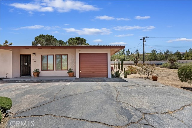Detail Gallery Image 14 of 48 For 56287 Navajo Trl, Yucca Valley,  CA 92284 - 2 Beds | 1 Baths