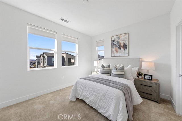 Detail Gallery Image 18 of 46 For 418 Lobata, Irvine,  CA 92618 - 4 Beds | 3/1 Baths