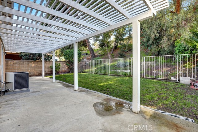 21822 Jinetes, Mission Viejo CA: https://media.crmls.org/medias/3bc70a03-94cc-4bed-8e67-782928c56f7a.jpg