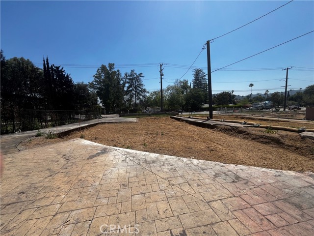 Detail Gallery Image 10 of 15 For 419 W Altadena Dr, Altadena,  CA 91001 - – Beds | – Baths