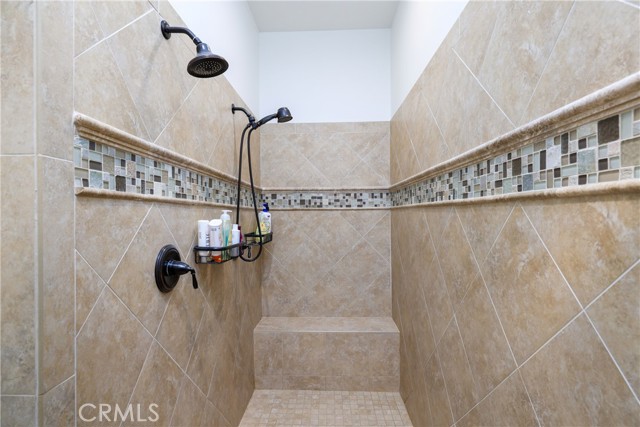 Image 12 of 37 For 57755 Barristo Circle