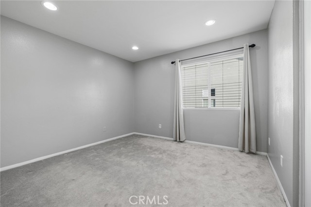 Detail Gallery Image 43 of 58 For 26426 Cardinal Dr, Canyon Country,  CA 91387 - 5 Beds | 4 Baths