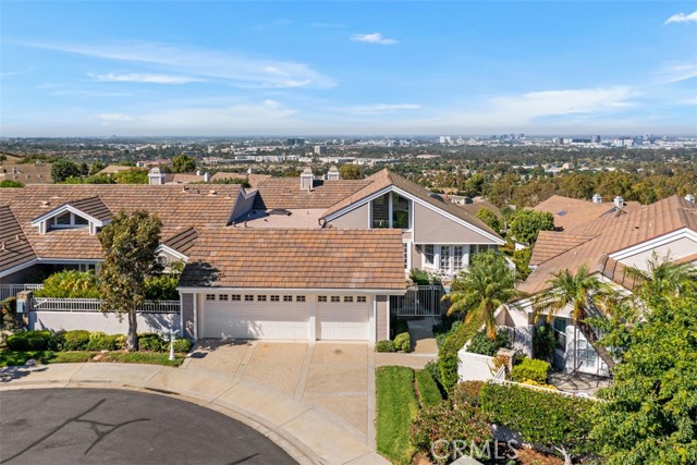 Detail Gallery Image 1 of 41 For 4 Carina #41,  Irvine,  CA 92603 - 4 Beds | 3/1 Baths