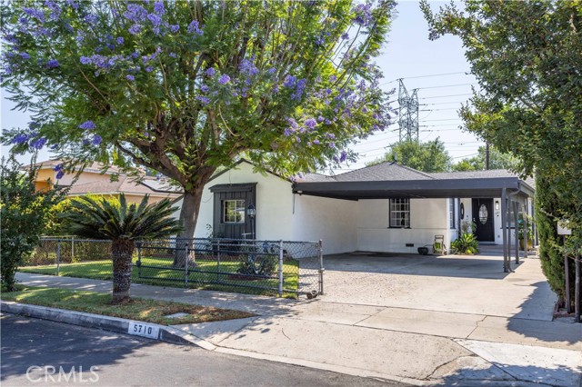 Detail Gallery Image 5 of 39 For 5710 Wilbur Ave, Tarzana,  CA 91356 - 4 Beds | 2 Baths