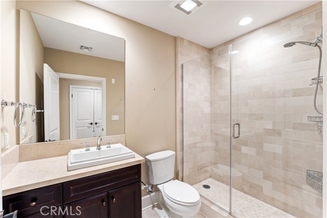Detail Gallery Image 20 of 29 For 23500 Park Sorrento #C41,  Calabasas,  CA 91302 - 3 Beds | 3/1 Baths