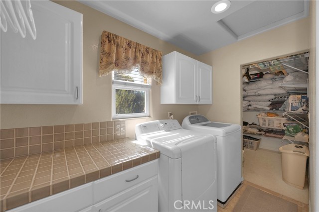 Detail Gallery Image 43 of 73 For 9902 Lapworth, Huntington Beach,  CA 92646 - 4 Beds | 5 Baths