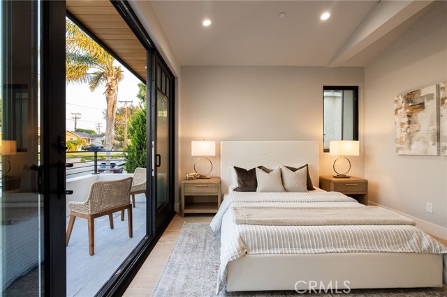 1721 Oak Avenue, Manhattan Beach CA: https://media.crmls.org/medias/3bcb2e78-6dcd-4d37-ae7e-026b1f0fbaa1.jpg