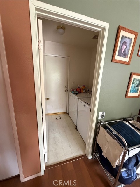 Detail Gallery Image 4 of 6 For 29080 Stonegate Ct, Highland,  CA 92346 - 4 Beds | 3 Baths