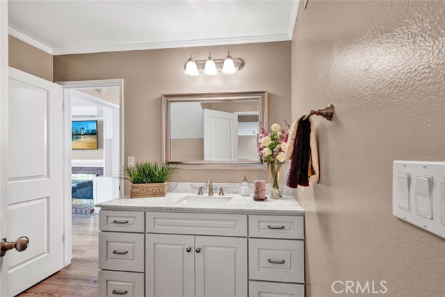 14661 Danborough Road, Tustin CA: https://media.crmls.org/medias/3bcc6607-e0f3-4418-98f9-fffac0d1791e.jpg