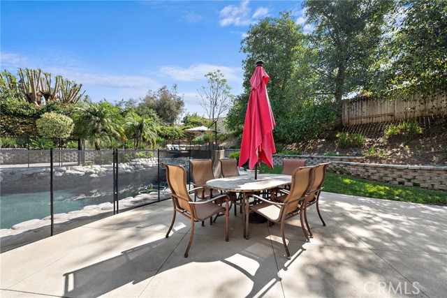 Detail Gallery Image 18 of 23 For 24951 Avenida Bancal, Lake Forest,  CA 92630 - 5 Beds | 3 Baths