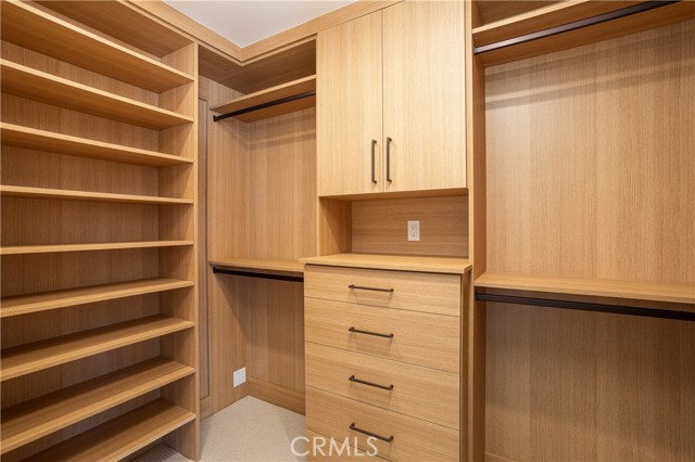 Detail Gallery Image 18 of 42 For 212 E 19th St, Costa Mesa,  CA 92627 - 5 Beds | 4 Baths