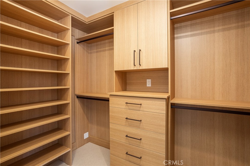 MLS #NP25278085 image #17