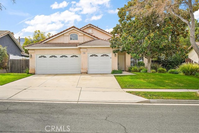 718 Cherry St, Corona CA: https://media.crmls.org/medias/3bce5d2e-73de-405c-a214-e8bad4fa89f7.jpg