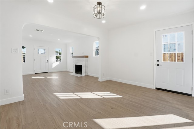 Detail Gallery Image 17 of 41 For 6315 Madden, Los Angeles,  CA 90043 - – Beds | – Baths