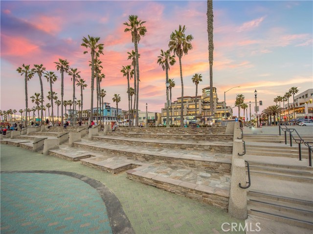 Detail Gallery Image 56 of 62 For 316 6th, Huntington Beach,  CA 92648 - 3 Beds | 3/1 Baths