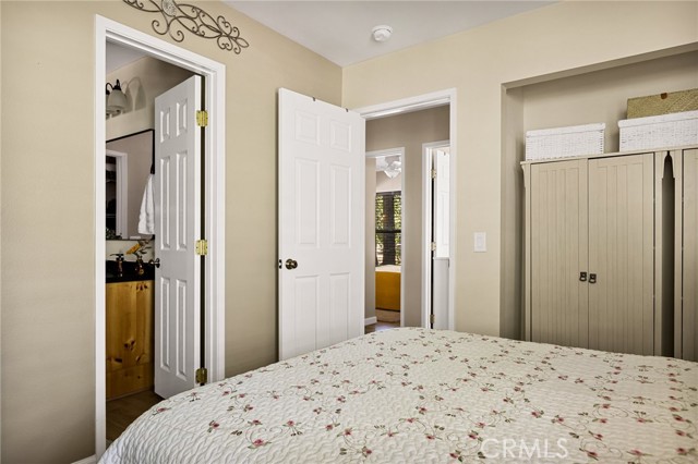 Detail Gallery Image 29 of 50 For 31791 Panorama Dr, Running Springs,  CA 92382 - 3 Beds | 2 Baths