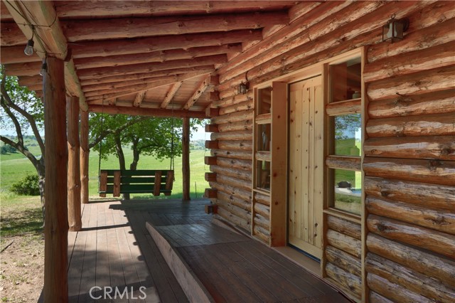 Detail Gallery Image 4 of 70 For 1991 Ca-140, Catheys Valley,  CA 95306 - 3 Beds | 3 Baths