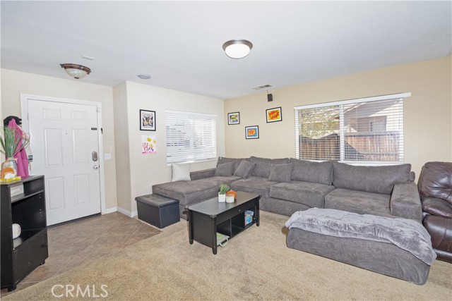 Detail Gallery Image 6 of 28 For 10990 Windcrest, Adelanto,  CA 92301 - 3 Beds | 2 Baths