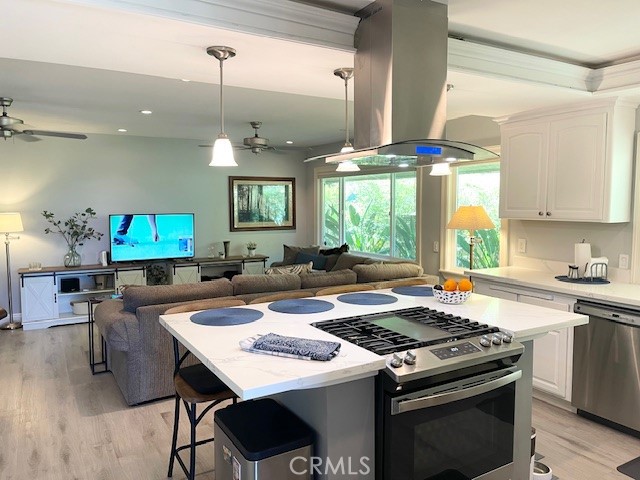 Detail Gallery Image 15 of 28 For 1 Cayuse Ln, Rancho Palos Verdes,  CA 90275 - 3 Beds | 3 Baths