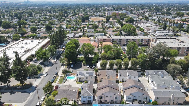 19017 Gault Street, Reseda CA: https://media.crmls.org/medias/3bd10484-953d-4d75-8d7f-498423c43f3c.jpg