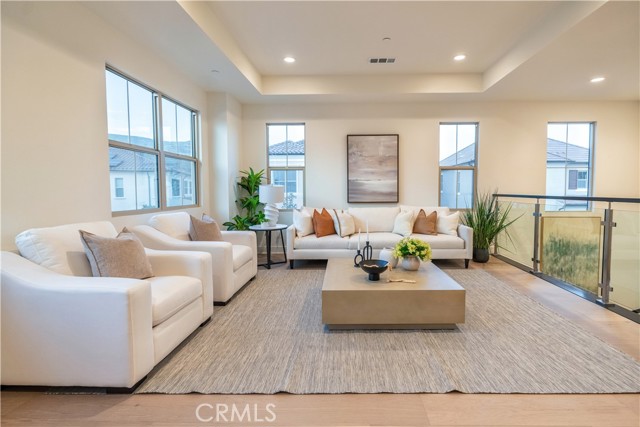 149 Somera, Irvine CA: https://media.crmls.org/medias/3bd10df9-83c5-41ba-88dc-60c316bd25e4.jpg