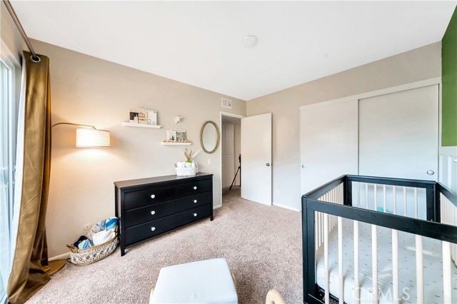 2915 Barrington Court, Fullerton CA: https://media.crmls.org/medias/3bd13ce8-7bf3-409b-bc91-3d5e480521d2.jpg