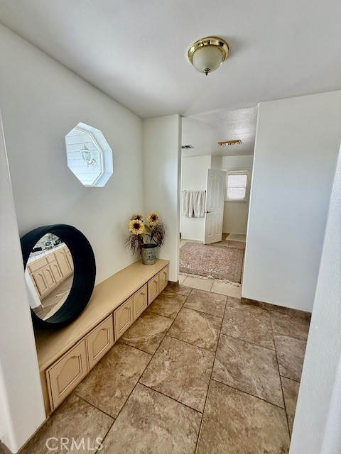30265 Channel Way Drive, Canyon Lake CA: https://media.crmls.org/medias/3bd1957a-544c-47f5-9ec4-61c0cfd483d1.jpg
