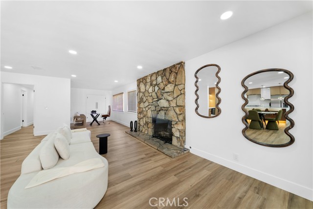 Detail Gallery Image 16 of 58 For 4816 Saint Andrews Ave, Buena Park,  CA 90621 - 5 Beds | 3 Baths