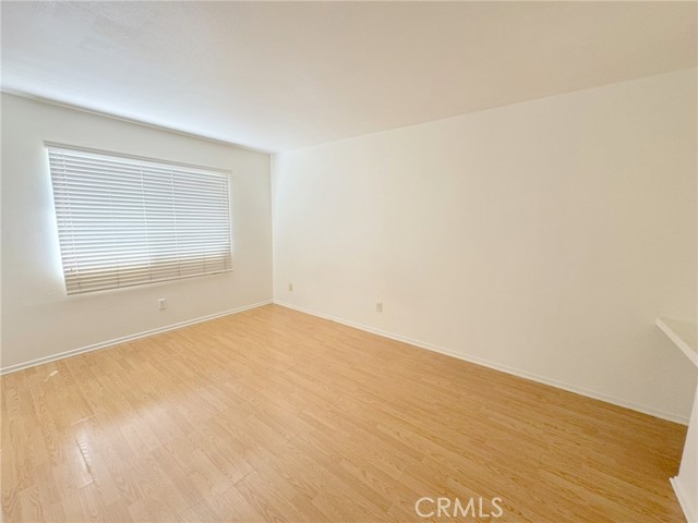 305 Orchid Lane, Pomona CA: https://media.crmls.org/medias/3bd249e4-b47f-43aa-95ae-ae93fc02eee9.jpg