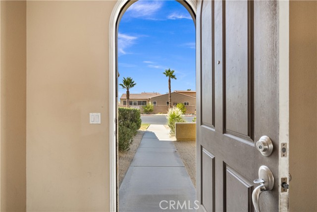 Image 13 of 47 For 82746 Mount Riley Drive