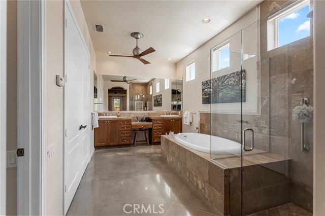 57045 Plaza Del Amigo, Yucca Valley CA: https://media.crmls.org/medias/3bd316b4-ce58-4af8-ae58-1a991ec20acb.jpg