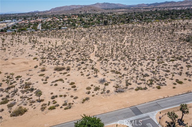 58280 Twentynine Palms Hwy, Yucca Valley, California 92284, ,Commercial Sale,For Sale,58280 Twentynine Palms Hwy,CREV21105784