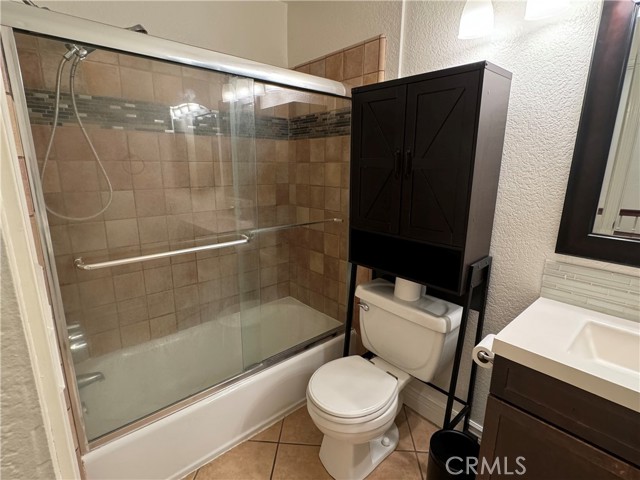 Detail Gallery Image 24 of 31 For 3466 Highwood Ct #204,  Simi Valley,  CA 93063 - 2 Beds | 1/1 Baths