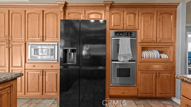 Detail Gallery Image 15 of 46 For 1931 Eloise Way, Upland,  CA 91784 - 4 Beds | 2 Baths