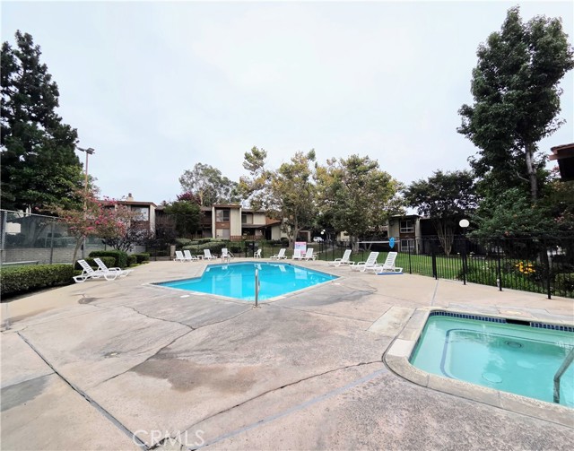 Detail Gallery Image 31 of 34 For 3701 Country Club Dr #3,  Long Beach,  CA 90807 - 2 Beds | 1/1 Baths