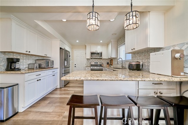 Detail Gallery Image 17 of 48 For 26349 Hillcrest Ave, Lomita,  CA 90717 - 5 Beds | 2 Baths