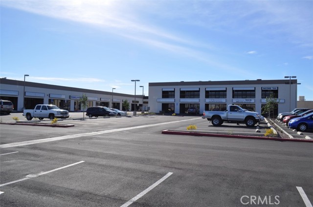 14156 Amargosa Road, Victorville, California 92392, ,Commercial Lease,For Rent,14156 Amargosa Road,CRHD24086525