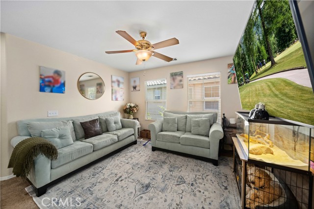 2641 Senna Lane, Palmdale CA: https://media.crmls.org/medias/3bd795cf-f3d7-4ca2-887b-e9e0c88684c2.jpg