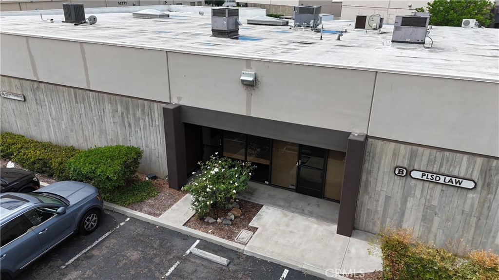 MLS #OC25252957 image #29