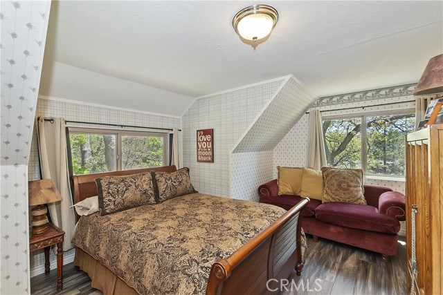Detail Gallery Image 28 of 57 For 1249 Yellowstone Dr, Lake Arrowhead,  CA 92352 - 5 Beds | 3/2 Baths